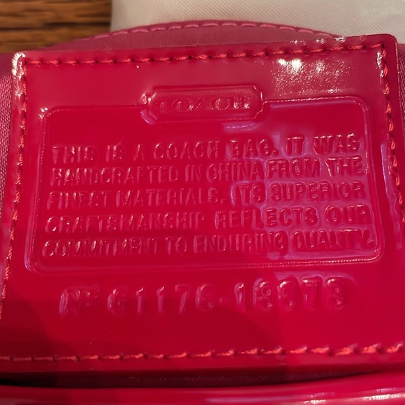 Coach Poppy Liquid Gloss Cherry Red Quilted Patent Bag Crossbody. Beautiful. - Picture 6 of 6